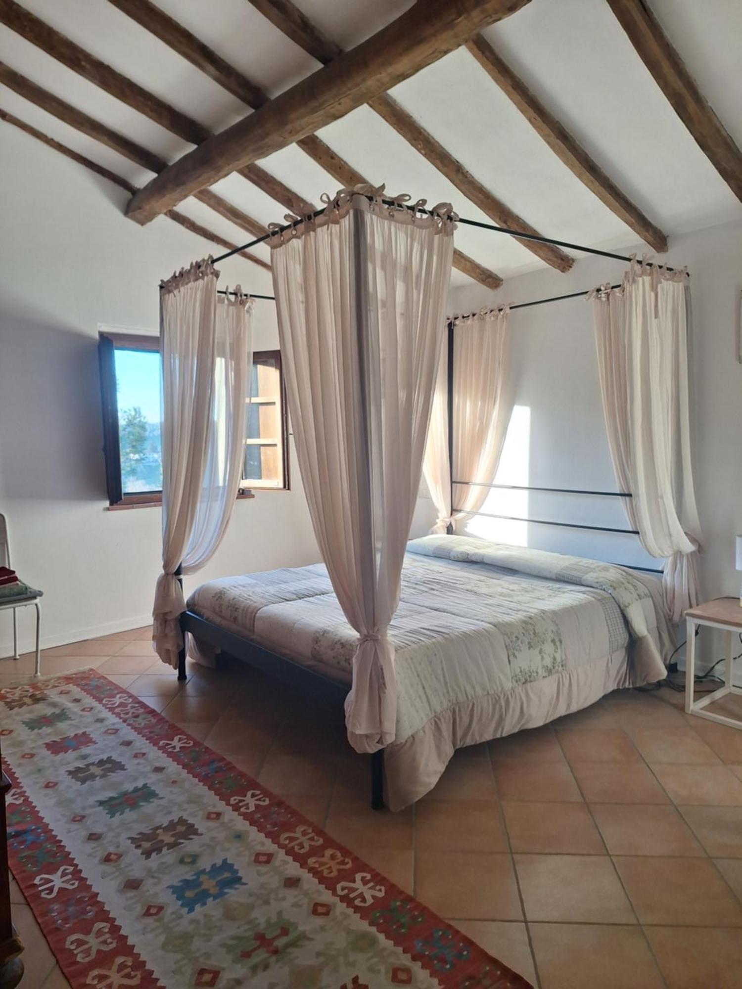 La Selva Apartment Черталдо Екстериор снимка